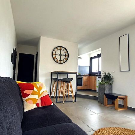 Rooftop - L'Appartement En Haut Saint-Denis Exterior foto