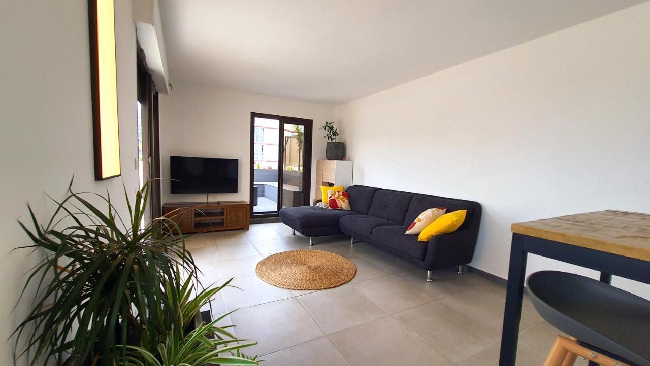 Rooftop - L'Appartement En Haut Saint-Denis Exterior foto